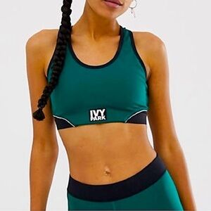 IVY PARK Green Sports Bra racer back women’s size XS